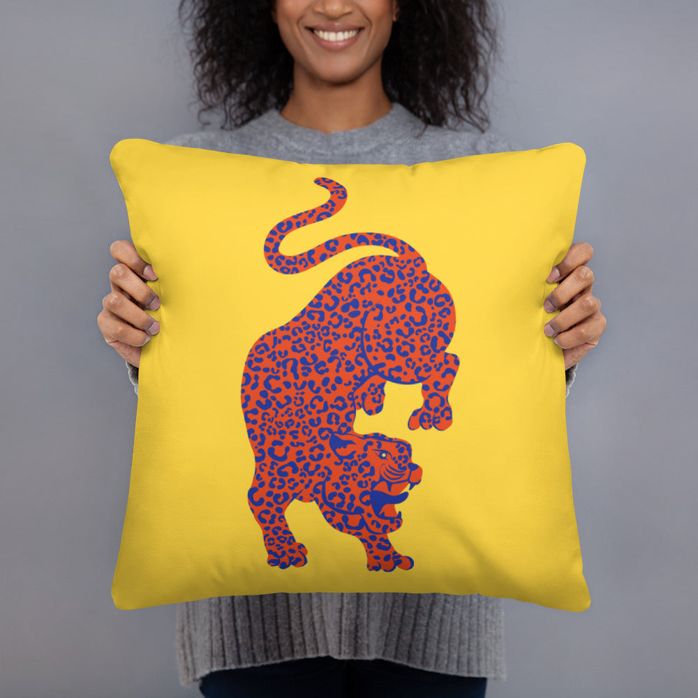 Bold leopard cushion cover