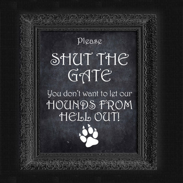 halloween shut the gate sign - PRINTABLE FILE