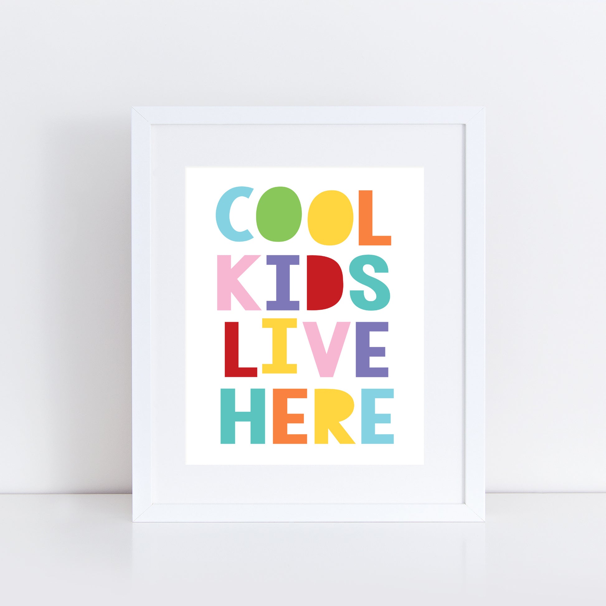 fun and colourful print 'COOL KIDS LIVE HERE