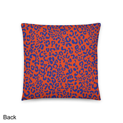 Bold leopard cushion cover